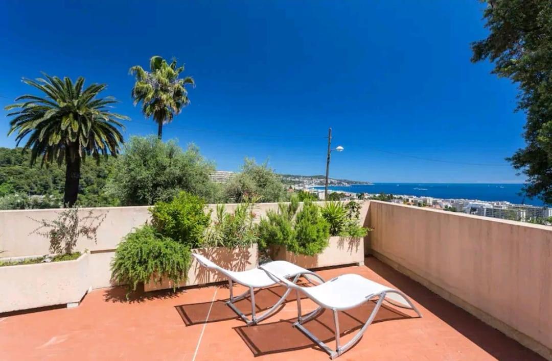 Relaxing Place With Wonderful View...Calme Avec Vue Magnifique Sur La Baie Des Anges, Mais En Campagne A 12 Minutes De La Promenade Des Anglais Nice Bagian luar foto